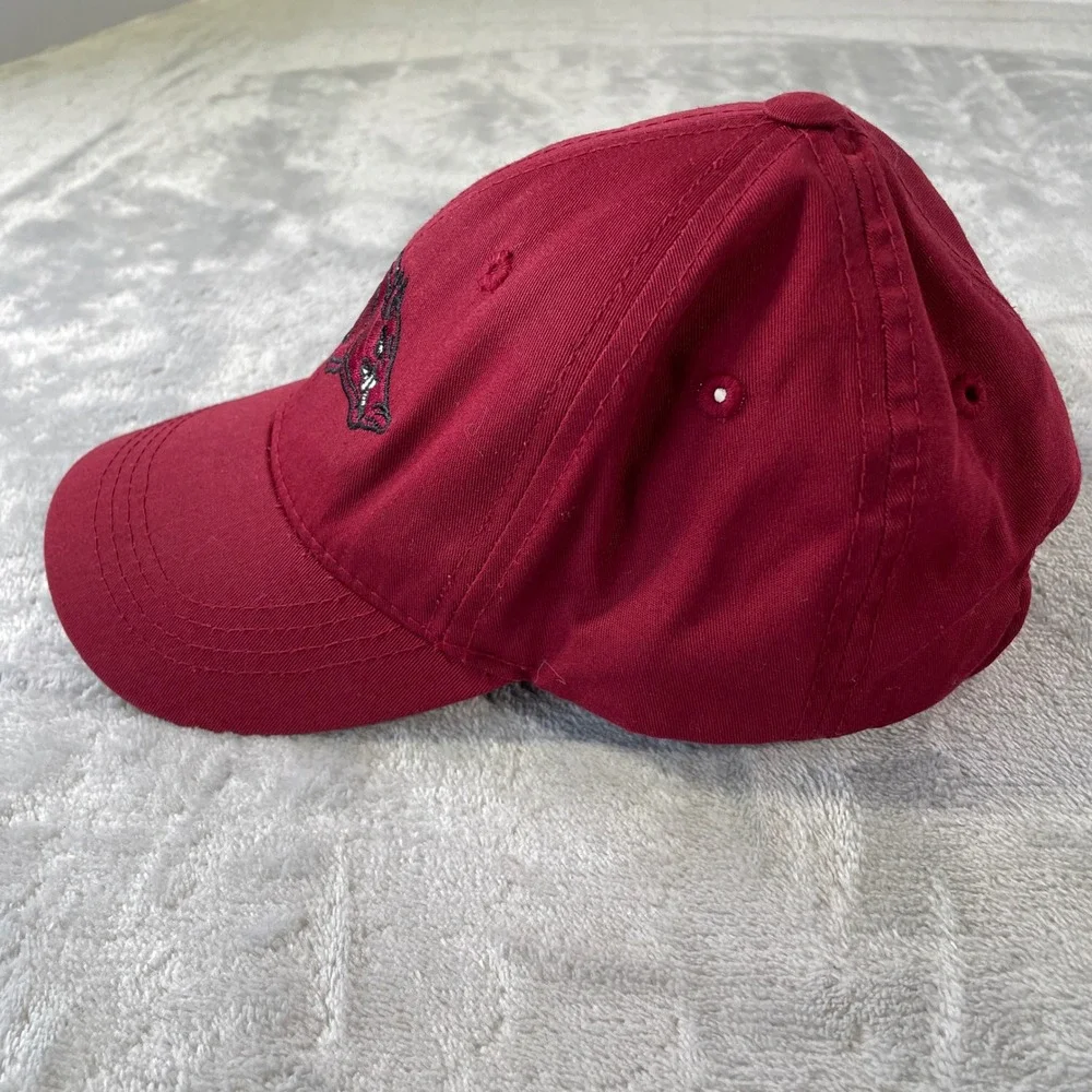 Arkansas Razorbacks Hat Cap Youth Red NCAA Football College‎